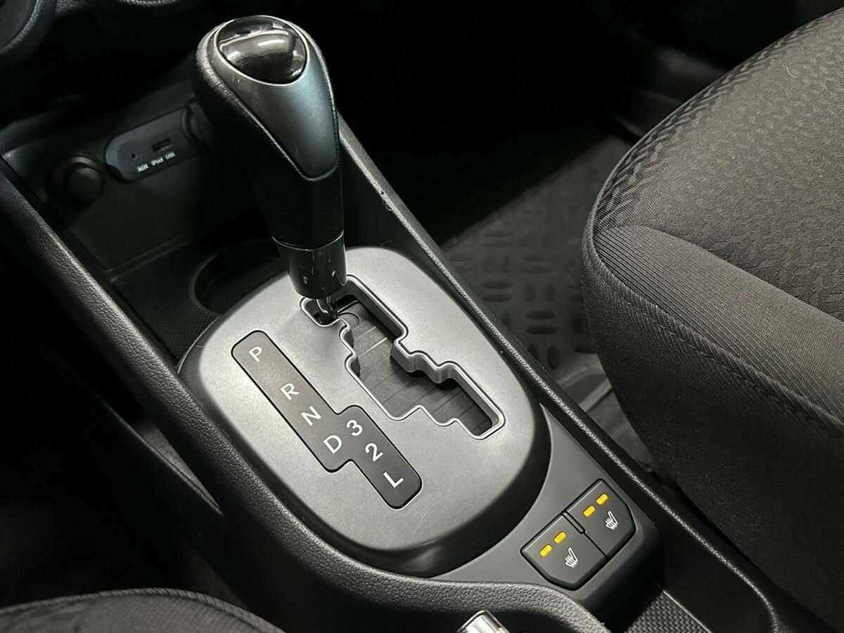 Kia Rio с пробегом — 2014 год. Фото: #15