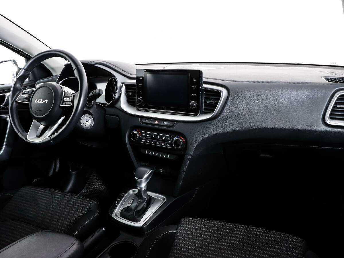Kia XCeed с пробегом — 2021 год. Фото: #6