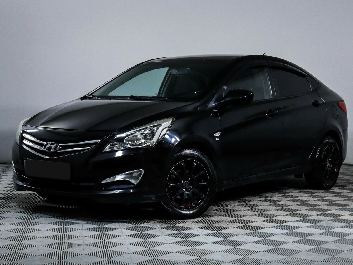 Hyundai Solaris с пробегом — 2015 год. Посмотреть фото