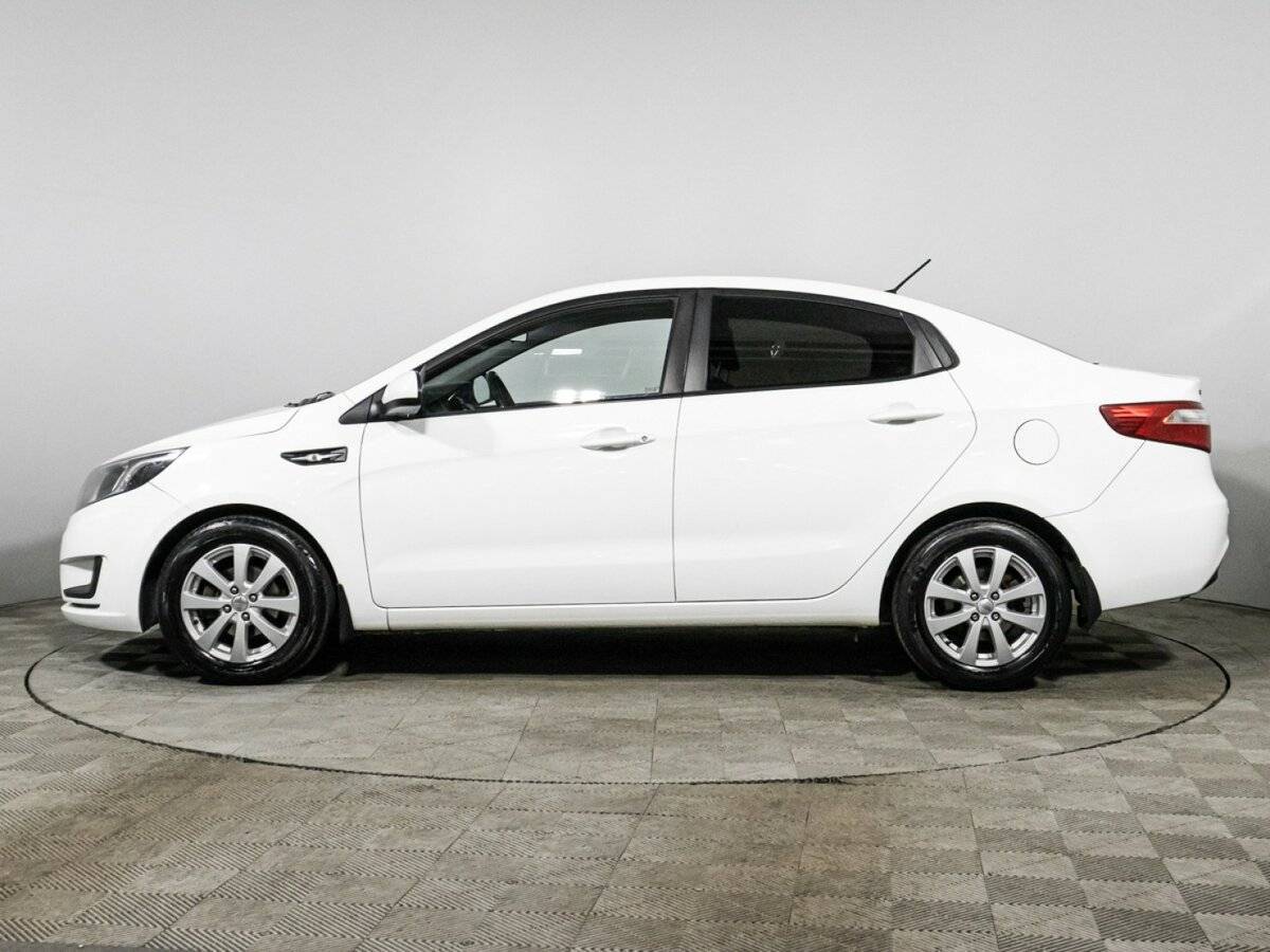 Kia Rio с пробегом — 2014 год. Фото: #7