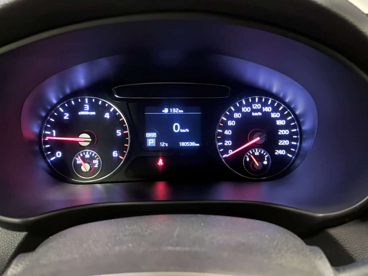 Kia Sorento с пробегом — 2020 год. Фото: #12