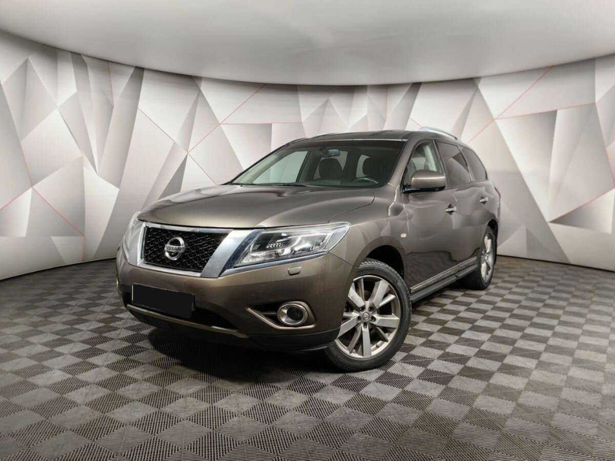 Nissan Pathfinder с пробегом — 2014 год. Посмотреть фото