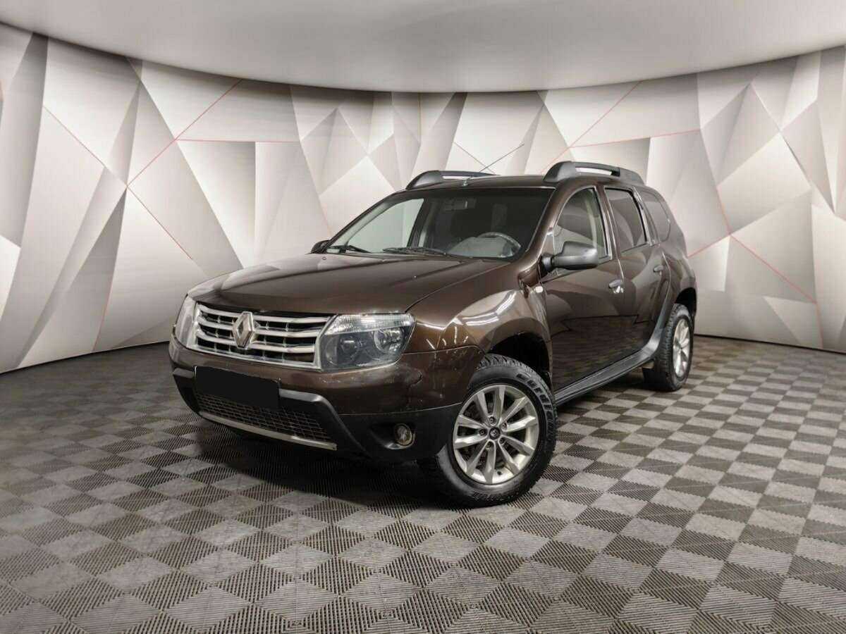 Renault Duster с пробегом — 2014 год. Посмотреть фото