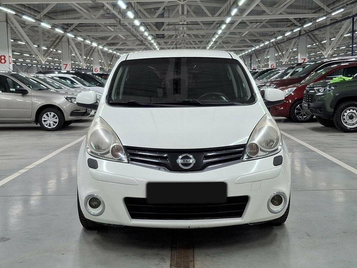 Nissan Note с пробегом — 2012 год. Фото: #1