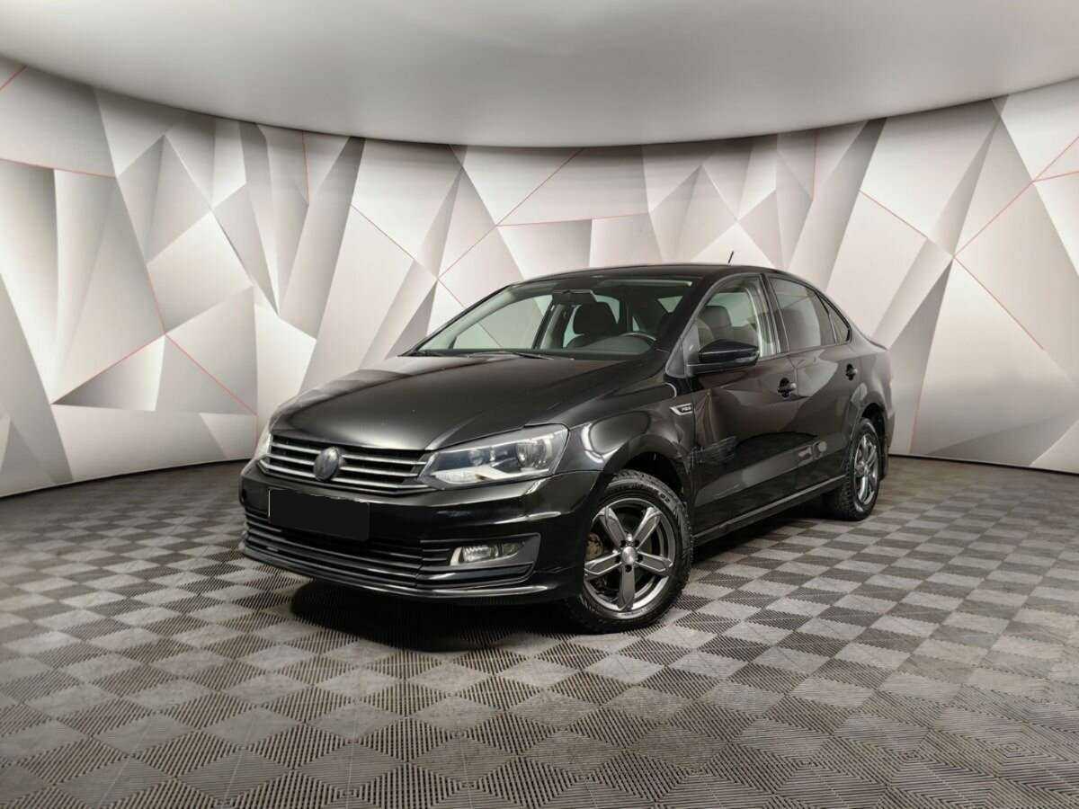 Volkswagen Polo с пробегом — 2018 год. Фото: #0