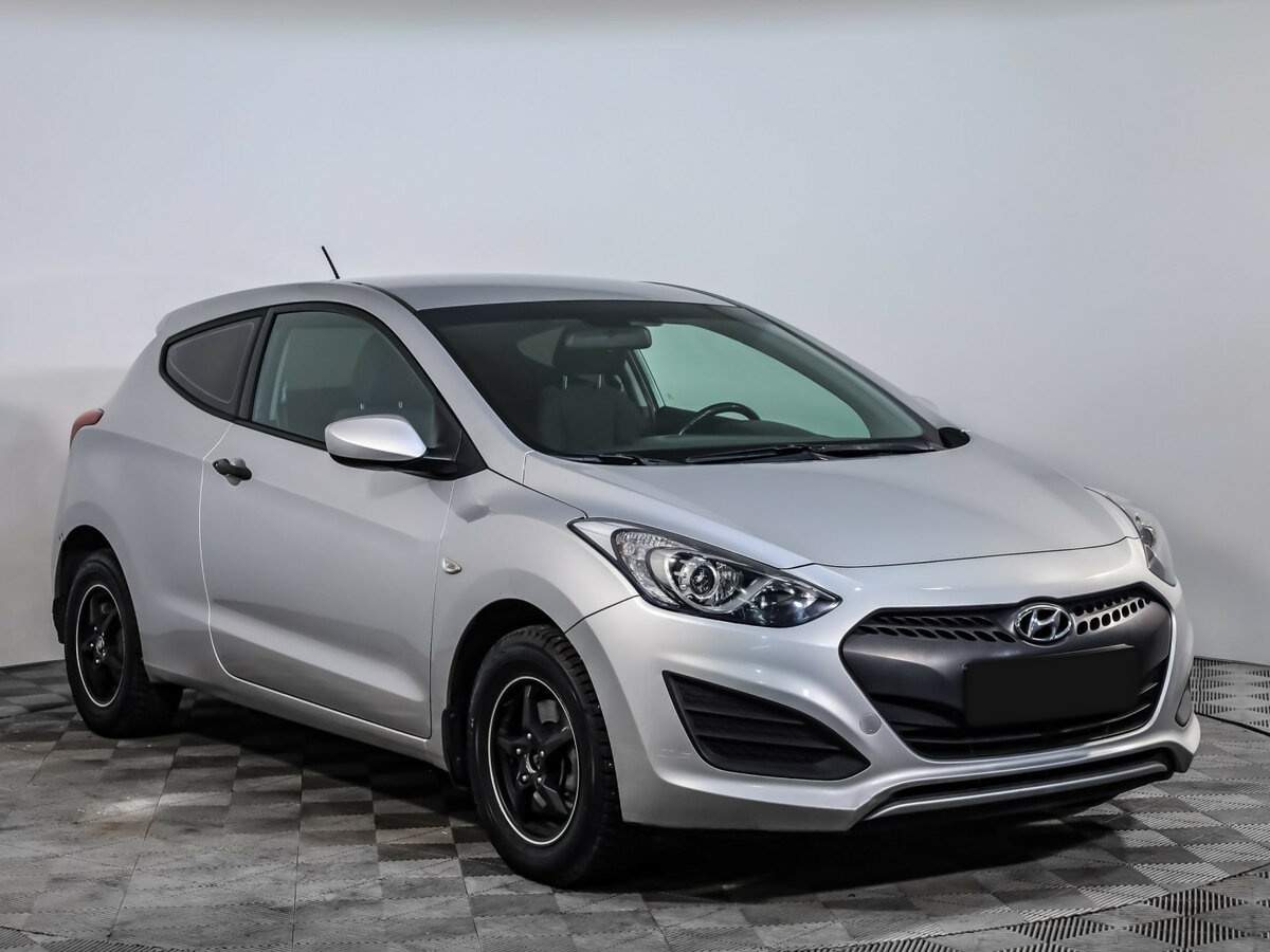 Hyundai i30 с пробегом — 2013 год. Фото: #2