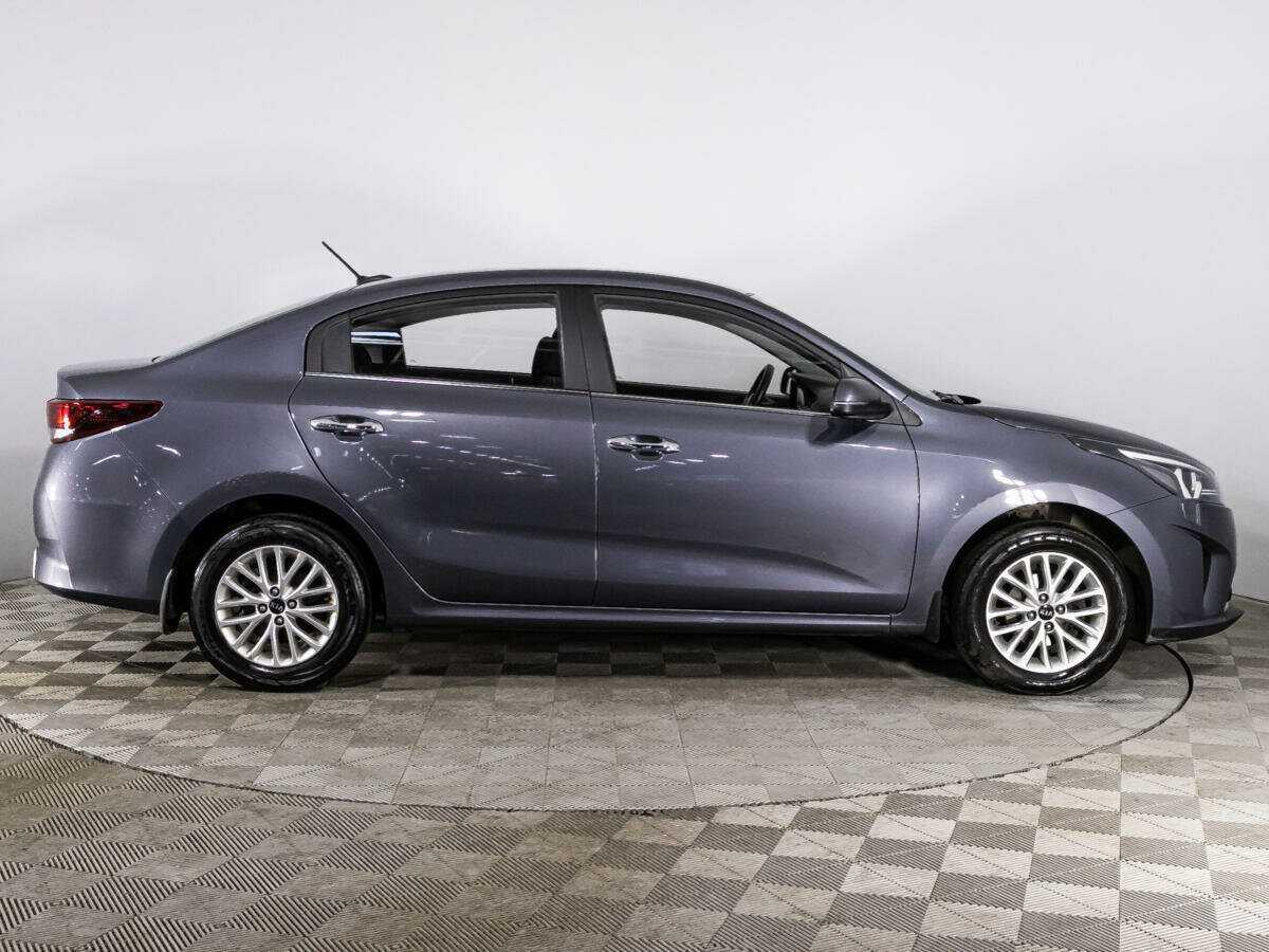 Kia Rio с пробегом — 2021 год. Фото: #3