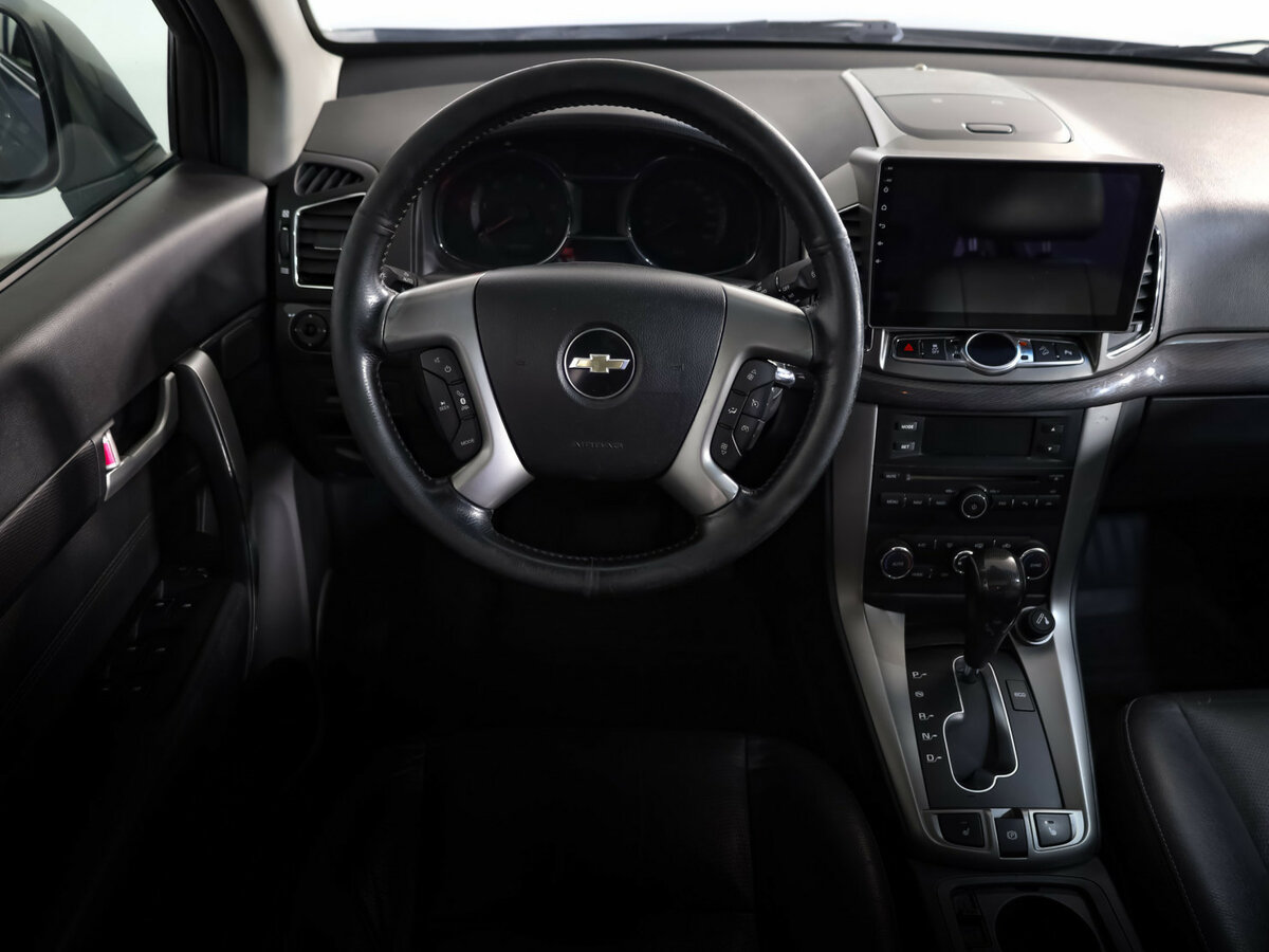 Chevrolet Captiva с пробегом — 2013 год. Фото: #6