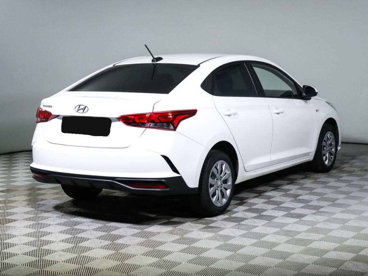 Hyundai Solaris с пробегом — 2022 год. Фото: #3