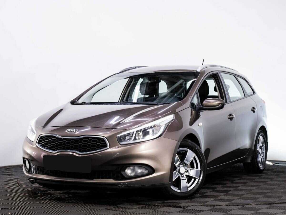 Kia Ceed с пробегом — 2013 год. Фото: #0