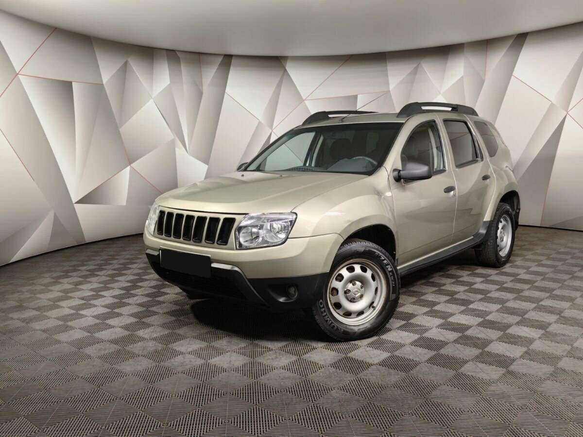 Renault Duster с пробегом — 2014 год. Посмотреть фото