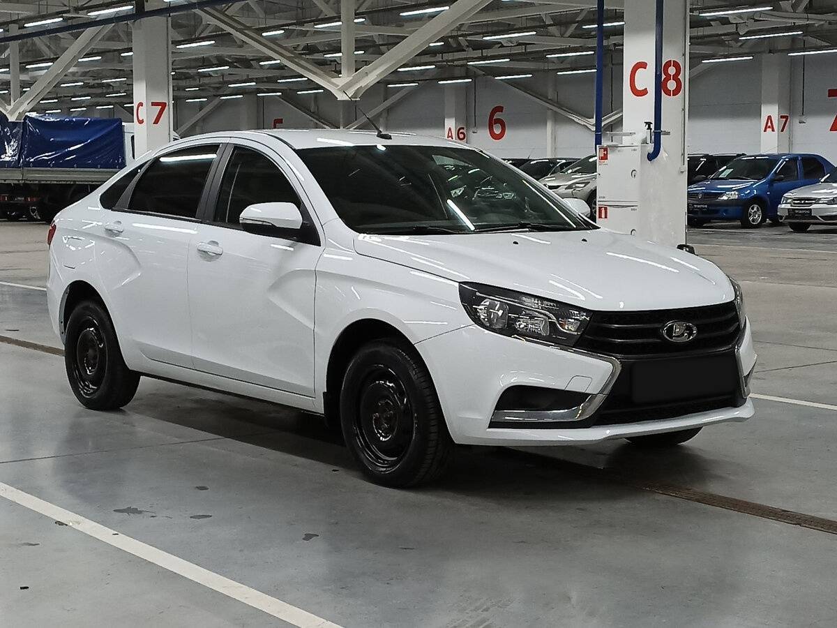 Lada (ВАЗ) Vesta с пробегом — 2020 год. Фото: #2
