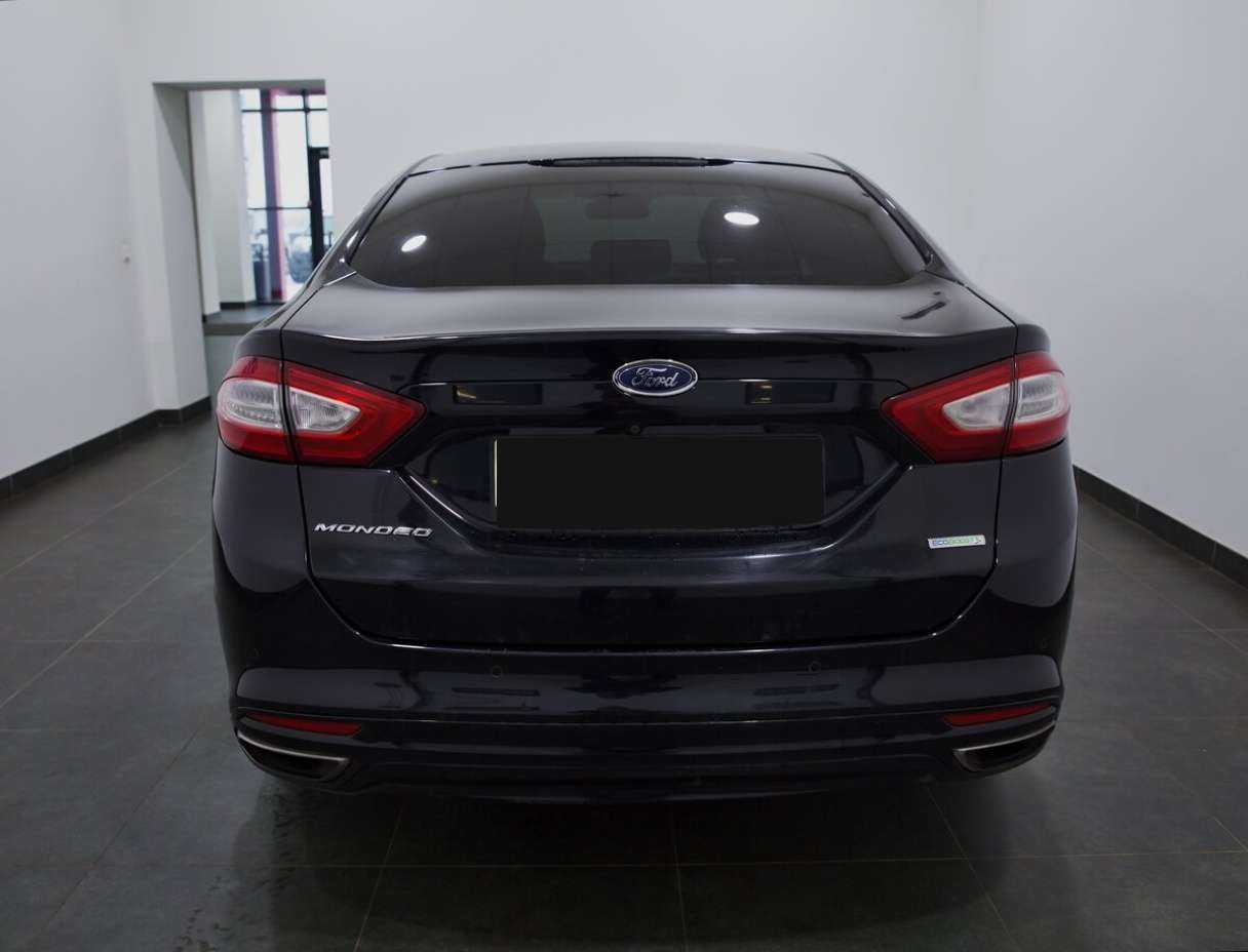 Ford Mondeo с пробегом — 2016 год. Фото: #3