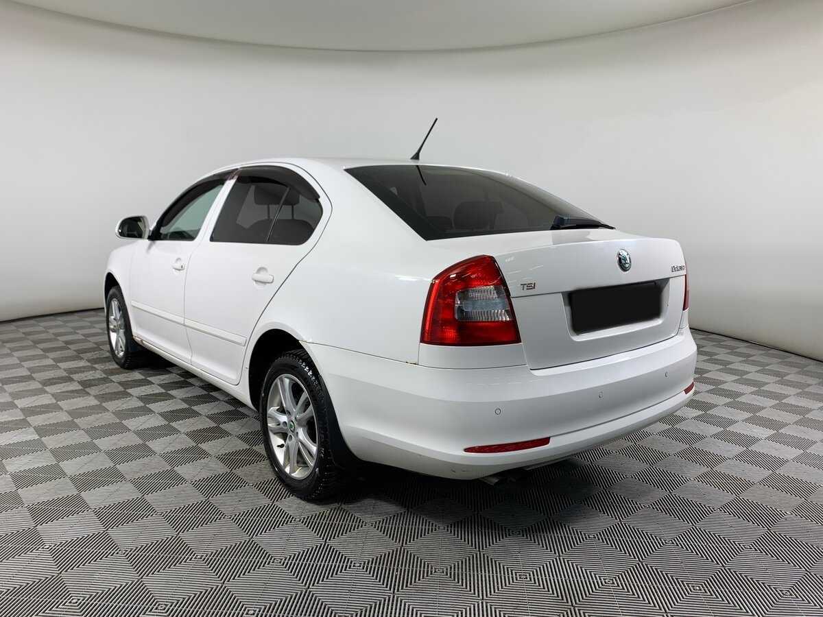 Skoda Octavia с пробегом — 2012 год. Фото: #6