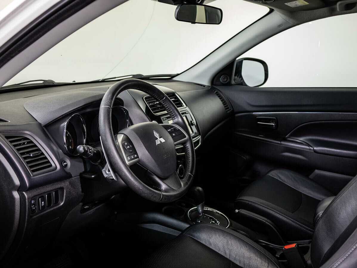 Mitsubishi ASX с пробегом — 2014 год. Фото: #10