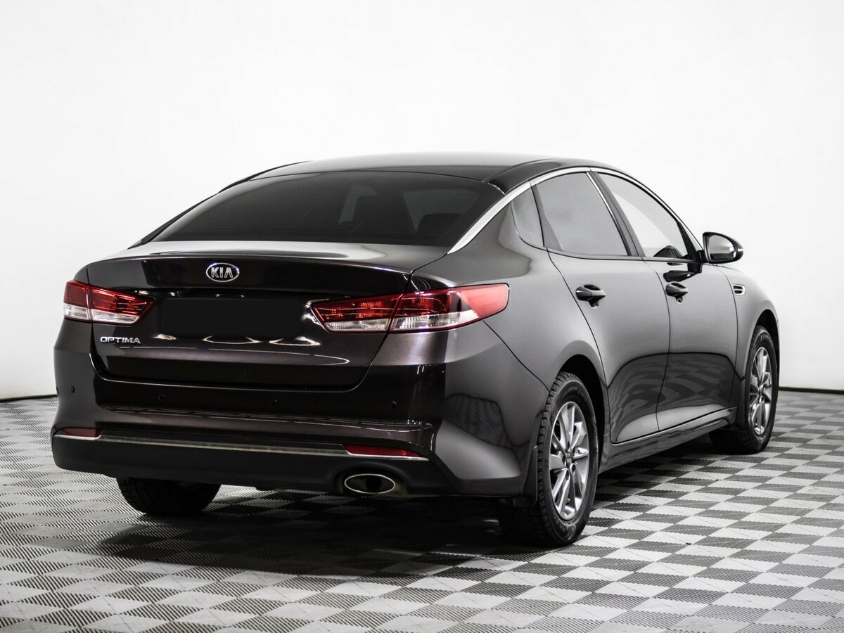 Kia Optima с пробегом — 2016 год. Фото: #3