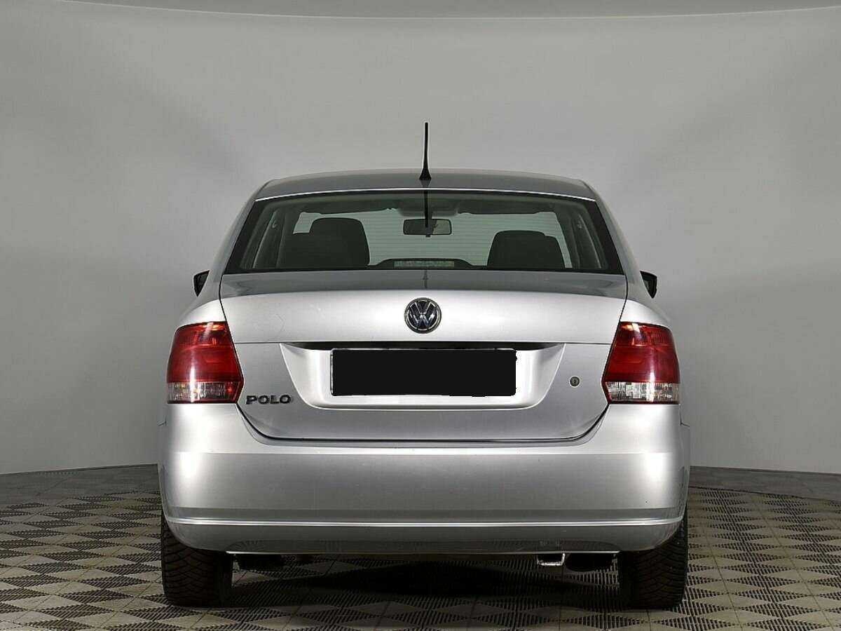Volkswagen Polo с пробегом — 2014 год. Фото: #3