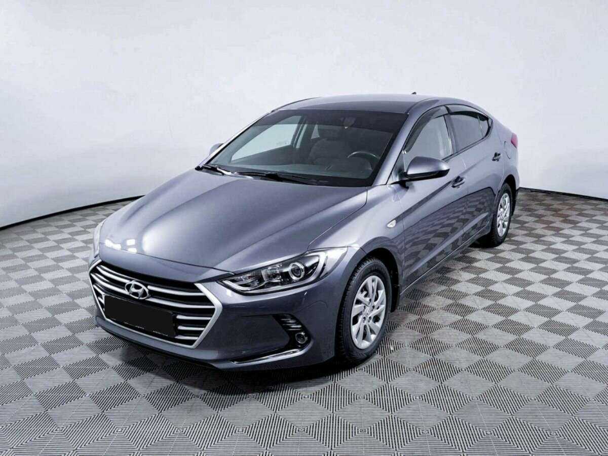 Hyundai Elantra с пробегом — 2018 год. Фото: #0