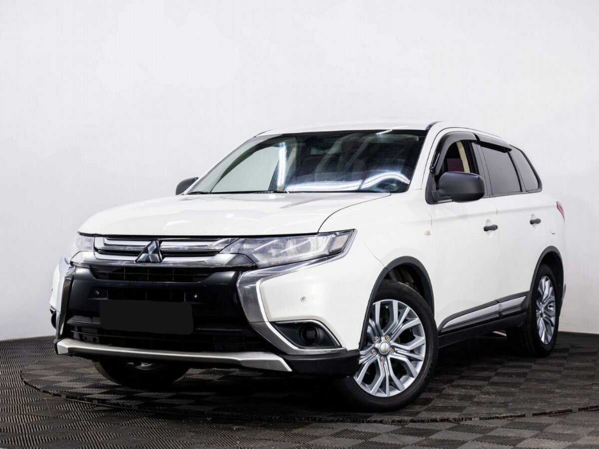 Mitsubishi Outlander с пробегом — 2018 год. Посмотреть фото