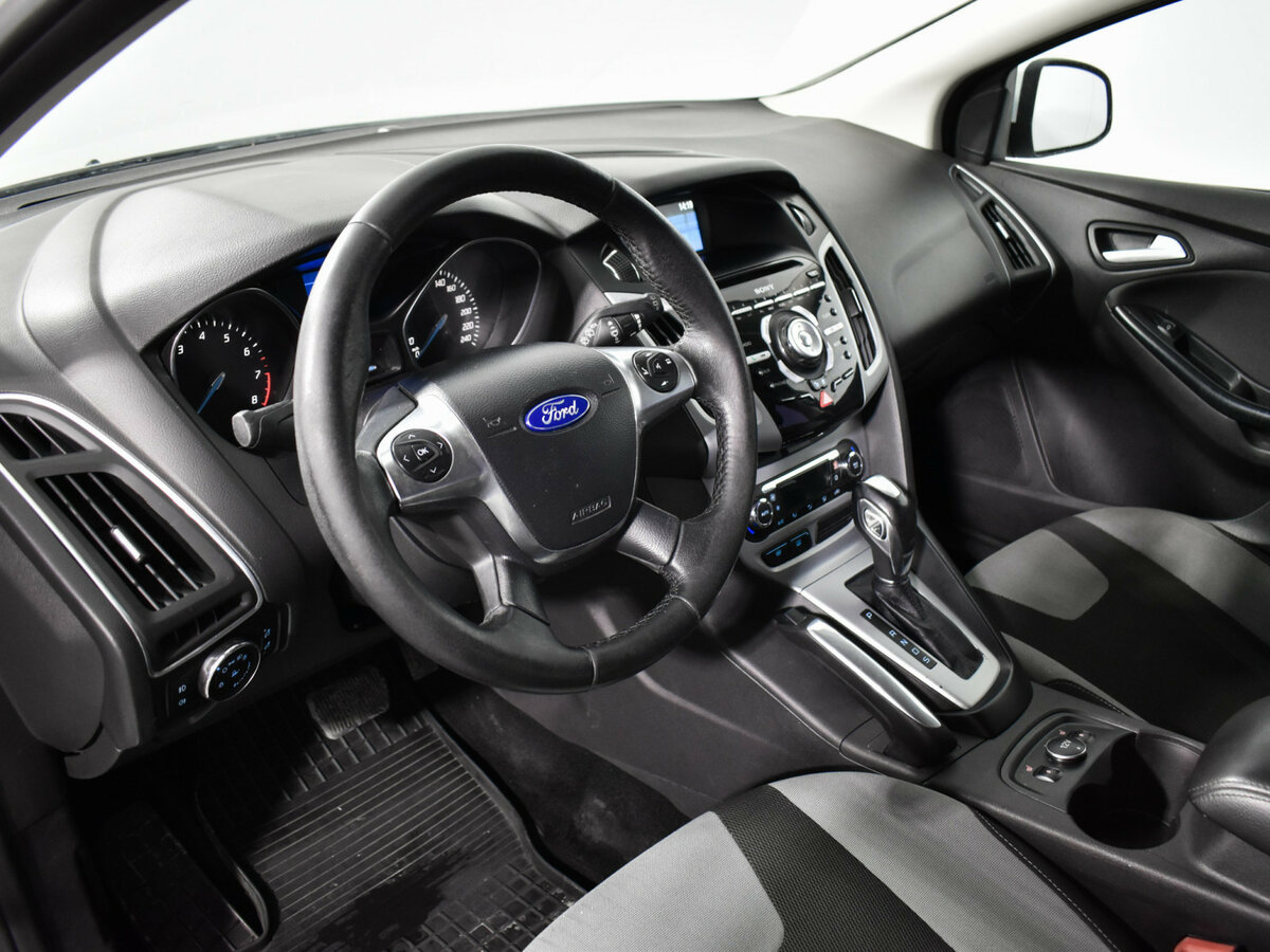 Ford Focus с пробегом — 2013 год. Фото: #8