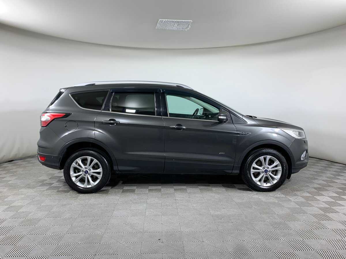 Ford Kuga с пробегом — 2017 год. Фото: #3
