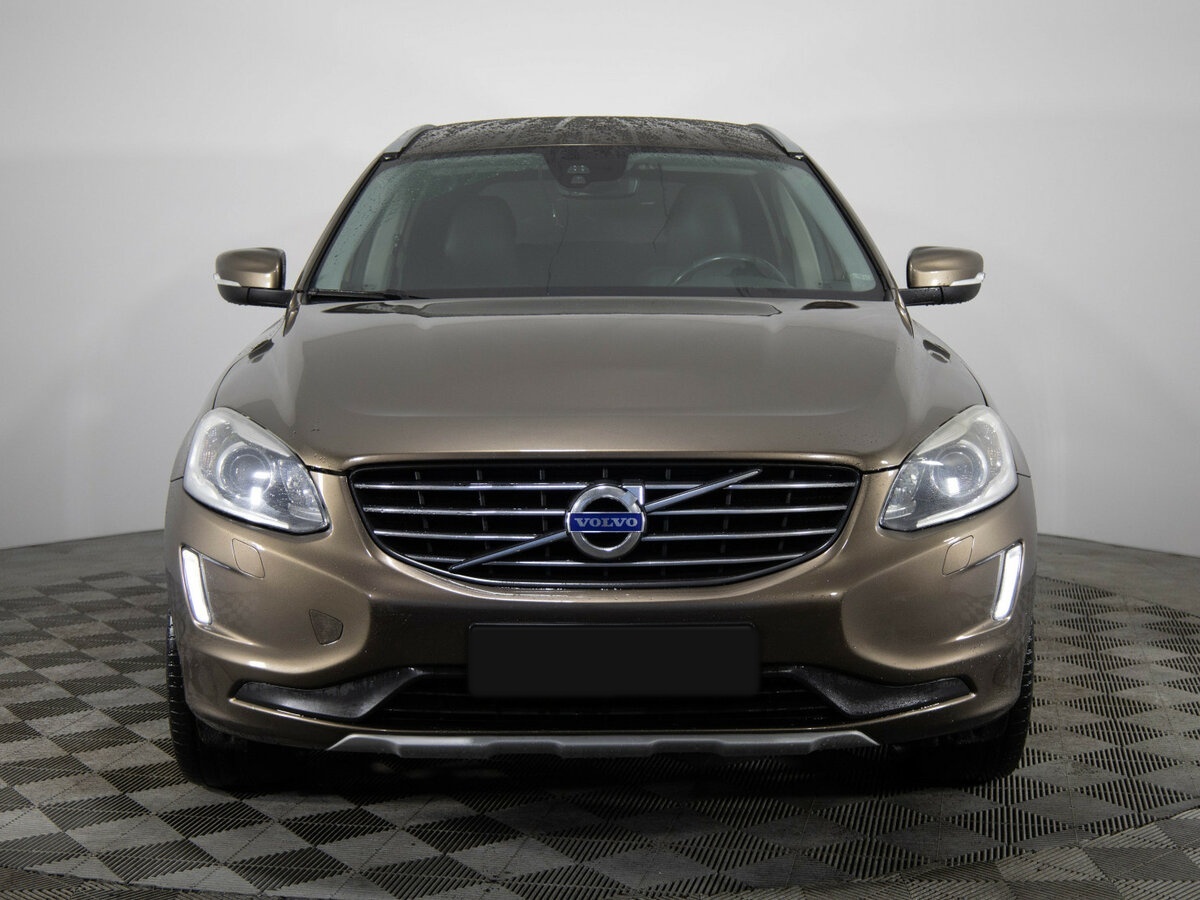 Volvo XC60 с пробегом — 2017 год. Фото: #1