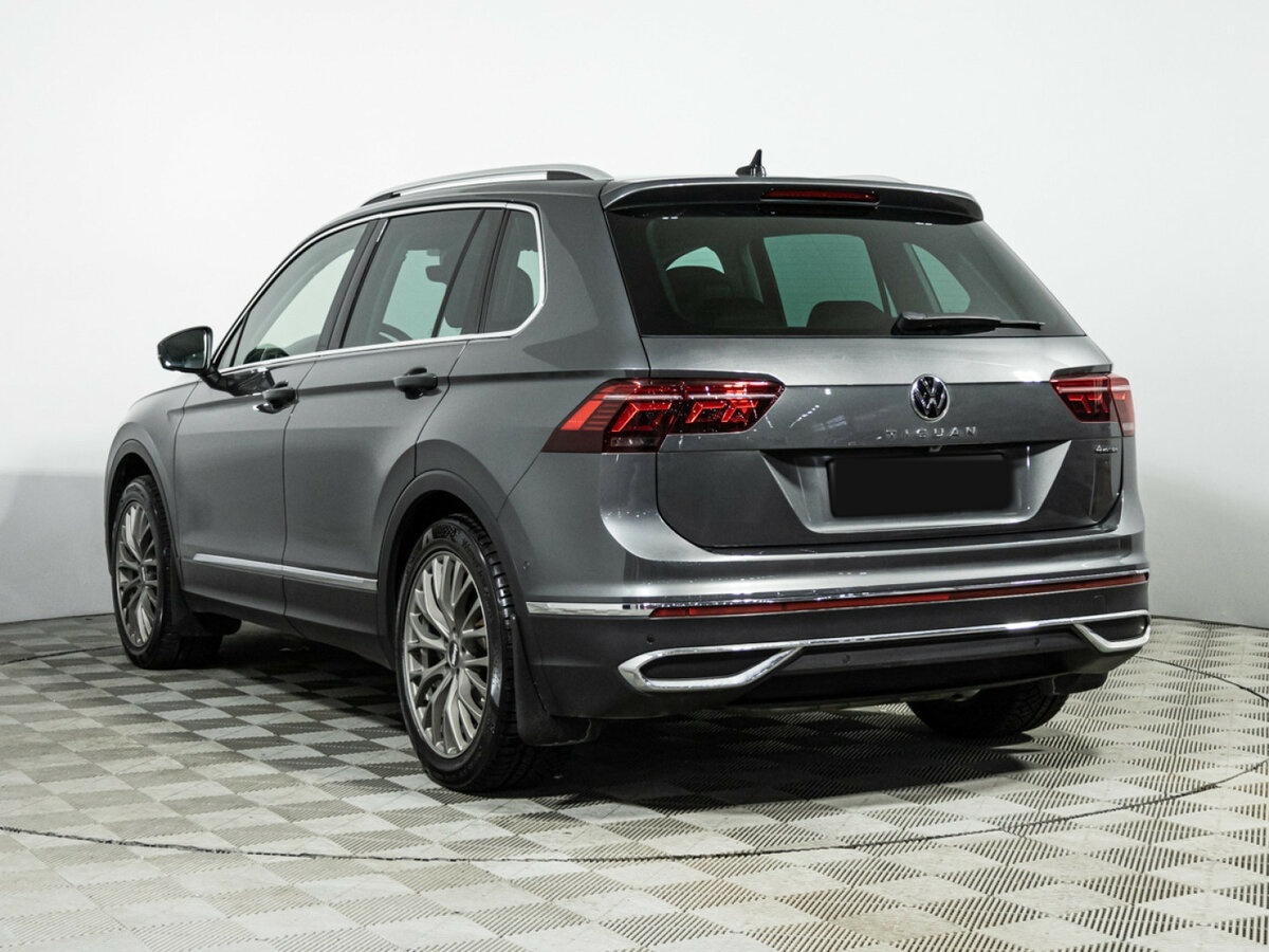 Volkswagen Tiguan с пробегом — 2020 год. Фото: #6