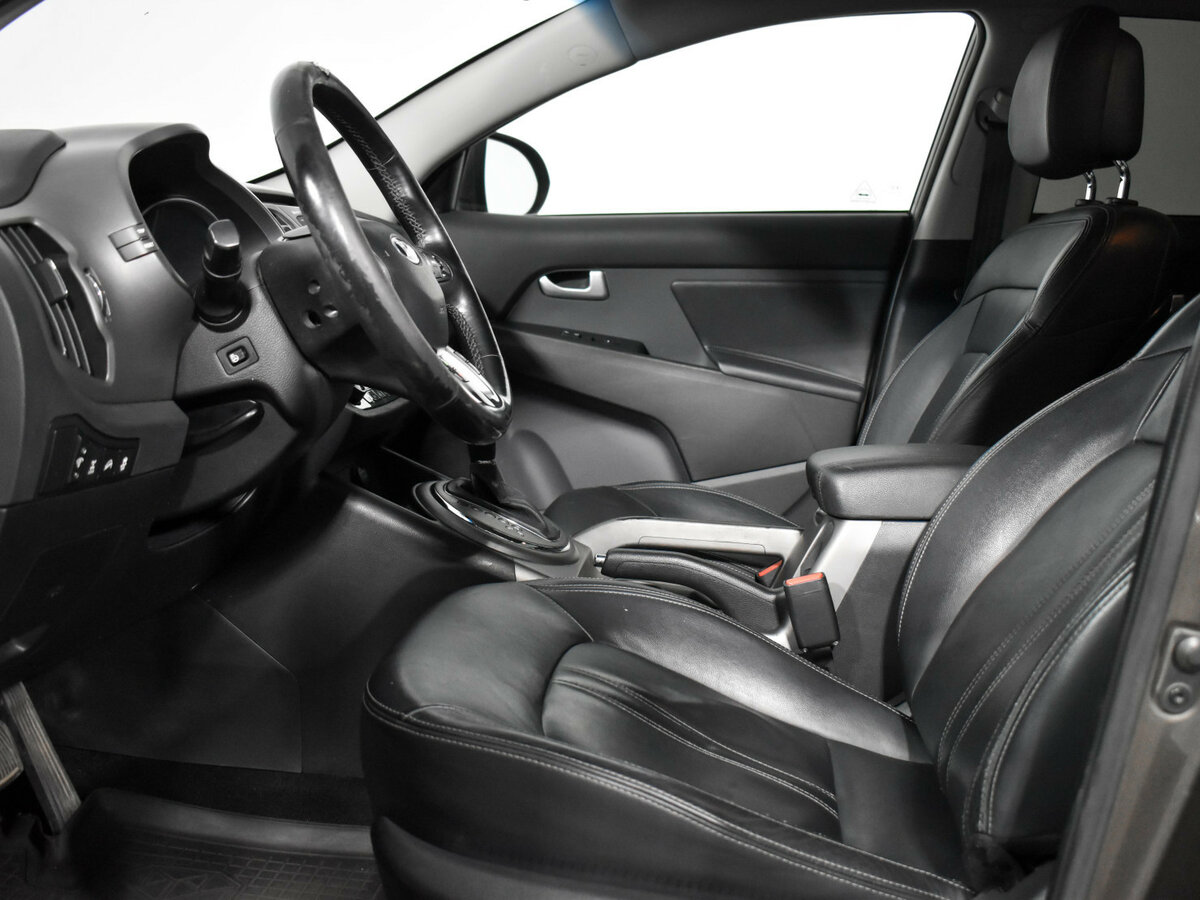 Kia Sportage с пробегом — 2014 год. Фото: #9