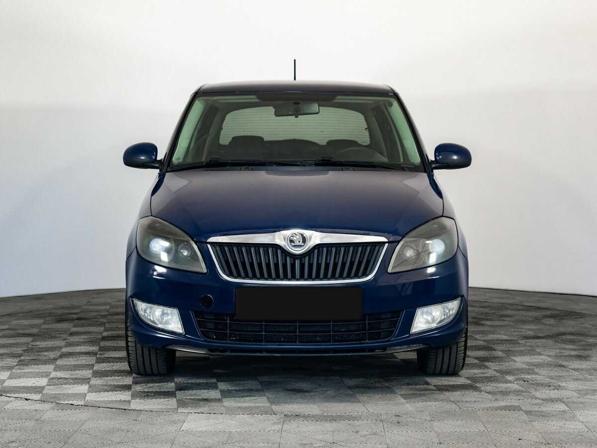 Skoda Fabia с пробегом — 2012 год. Фото: #1