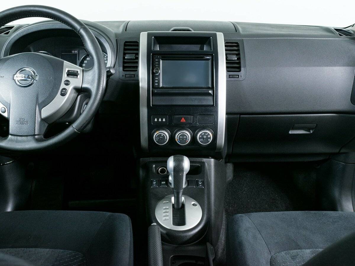 Nissan X-Trail с пробегом — 2014 год. Фото: #10