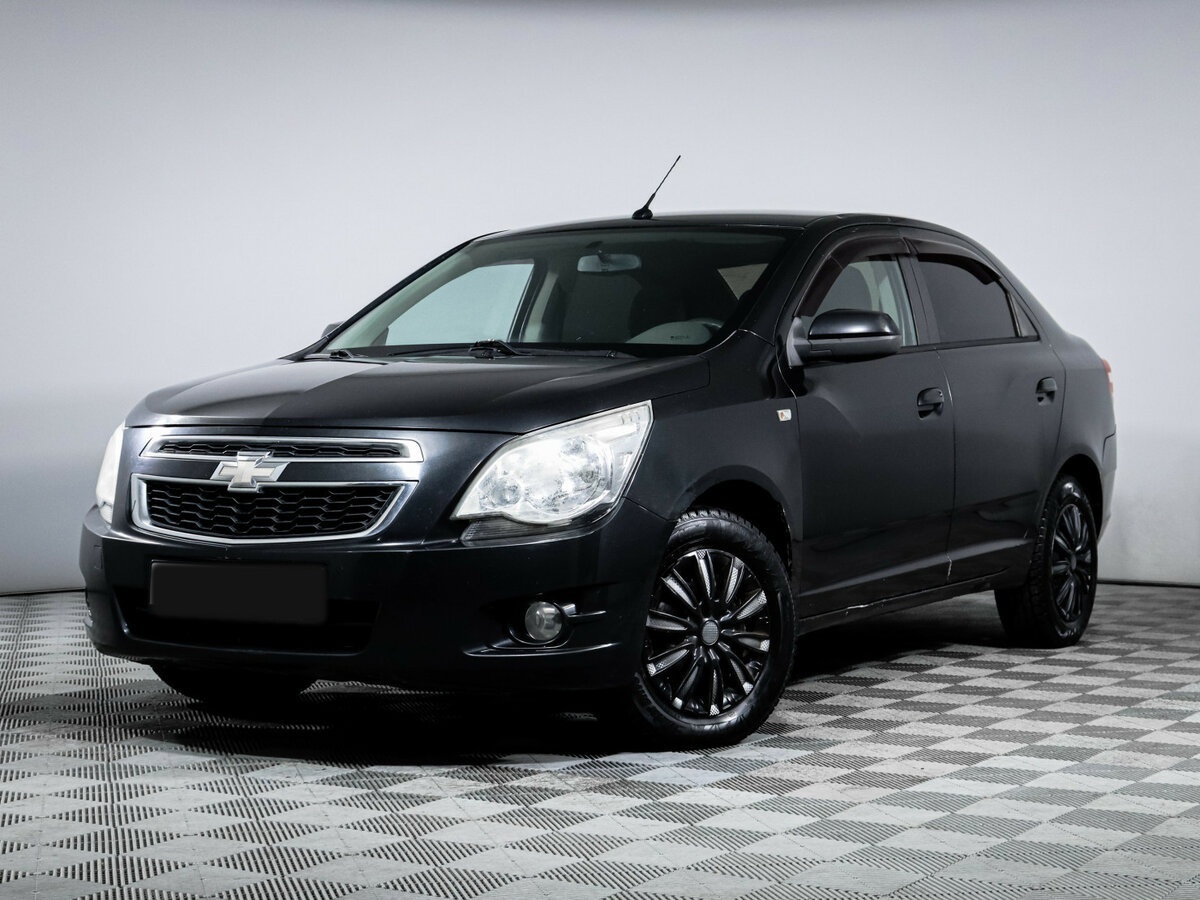 Chevrolet Cobalt с пробегом — 2013 год. Посмотреть фото