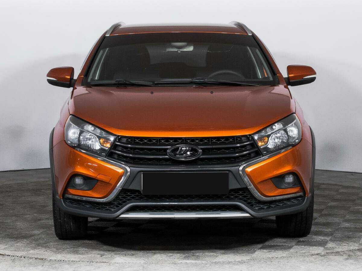 Lada (ВАЗ) Vesta с пробегом — 2018 год. Фото: #1