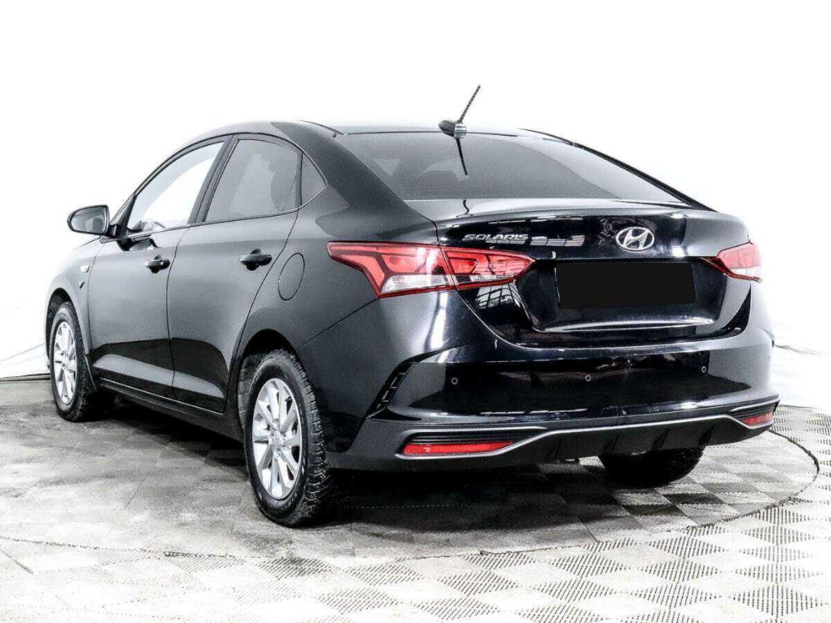 Hyundai Solaris с пробегом — 2021 год. Фото: #4