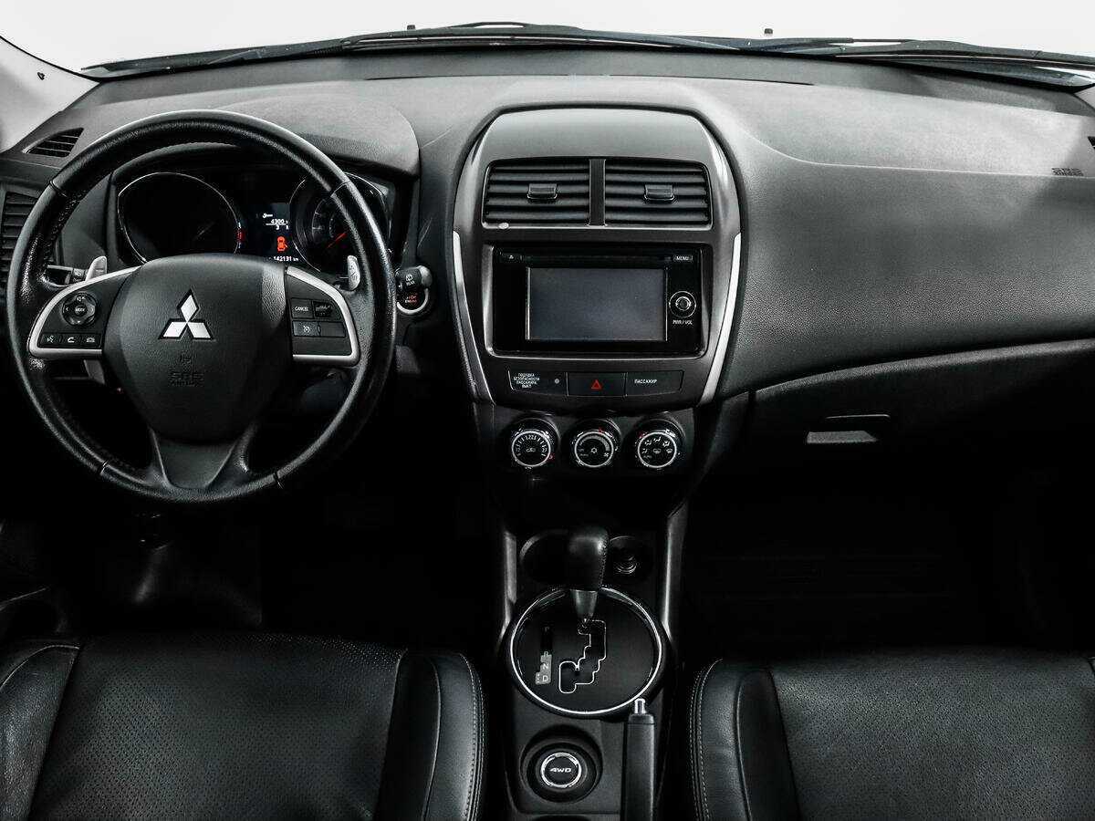 Mitsubishi ASX с пробегом — 2012 год. Фото: #13
