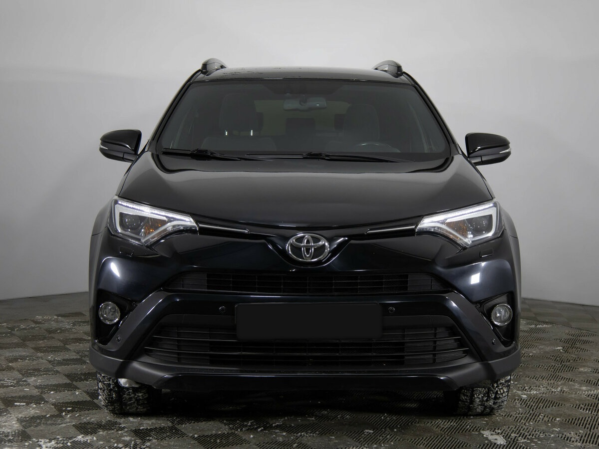 Toyota RAV4 с пробегом — 2019 год. Фото: #1