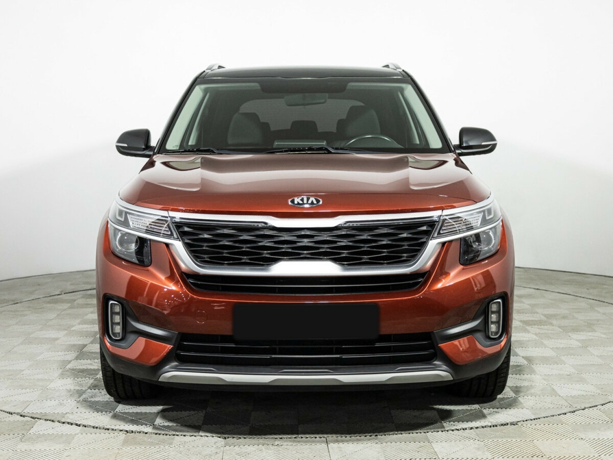 Kia Seltos с пробегом — 2020 год. Фото: #1
