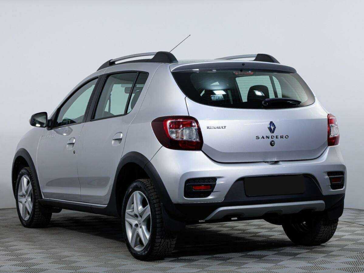 Renault Sandero с пробегом — 2018 год. Фото: #5