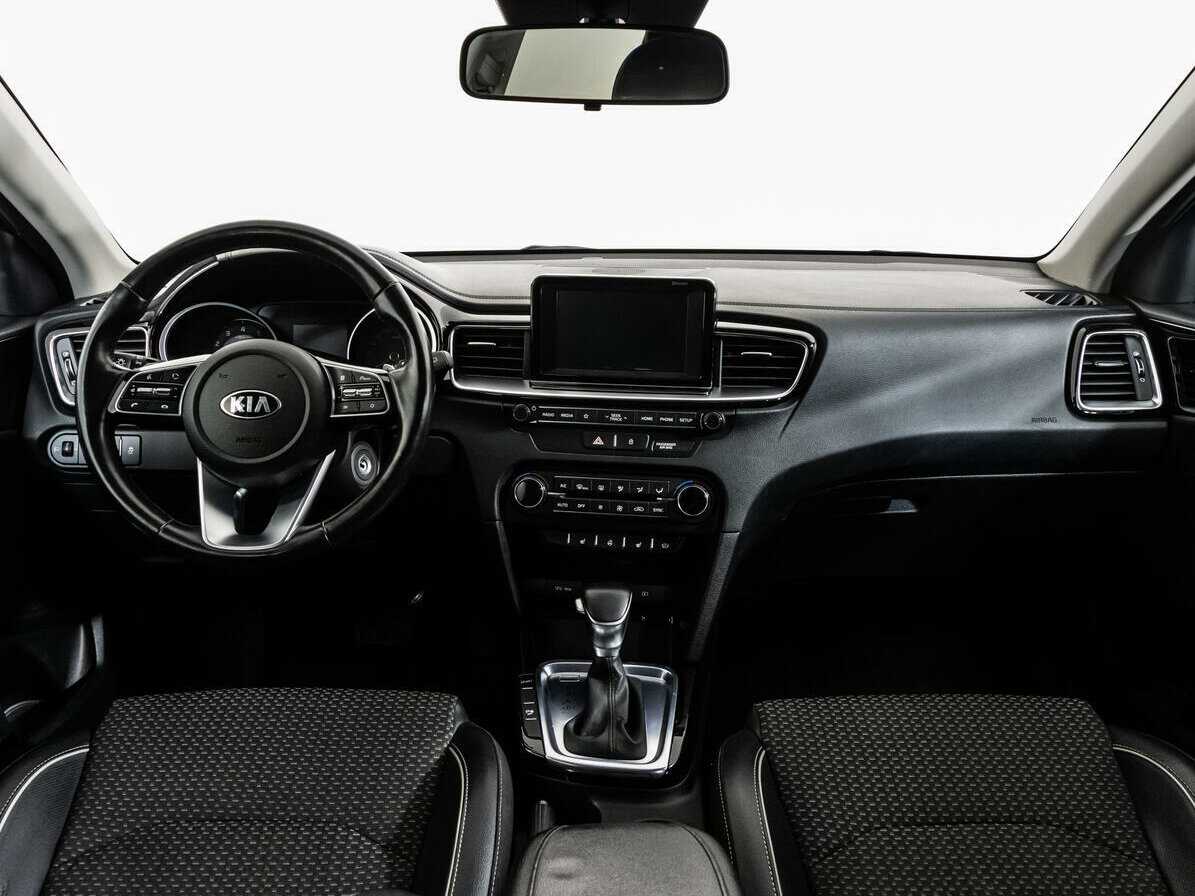 Kia Ceed с пробегом — 2018 год. Фото: #9