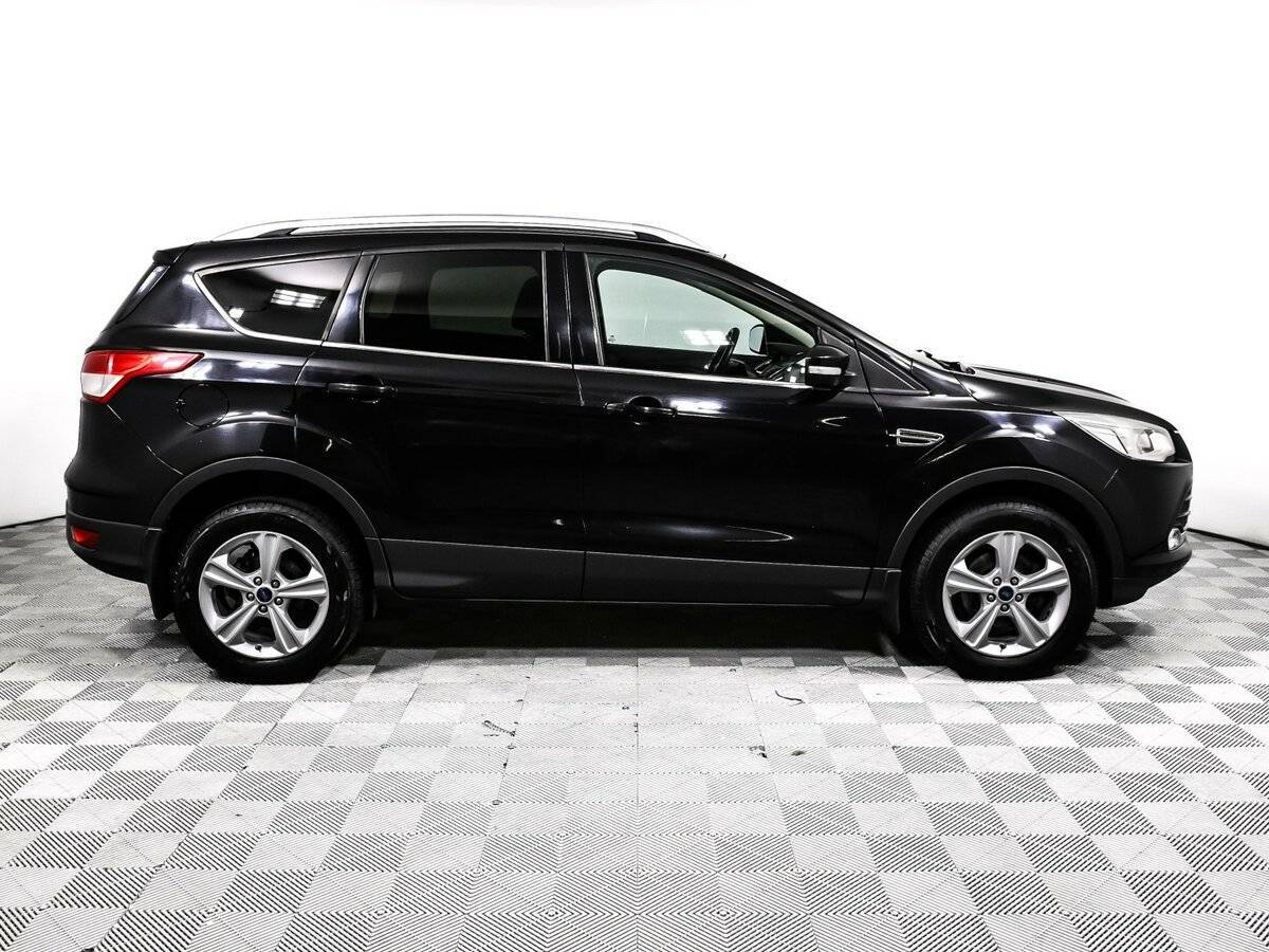 Ford Kuga с пробегом — 2013 год. Фото: #3