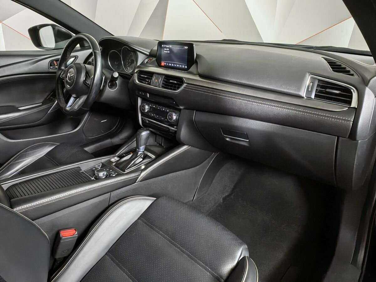 Mazda 6 с пробегом — 2017 год. Фото: #8