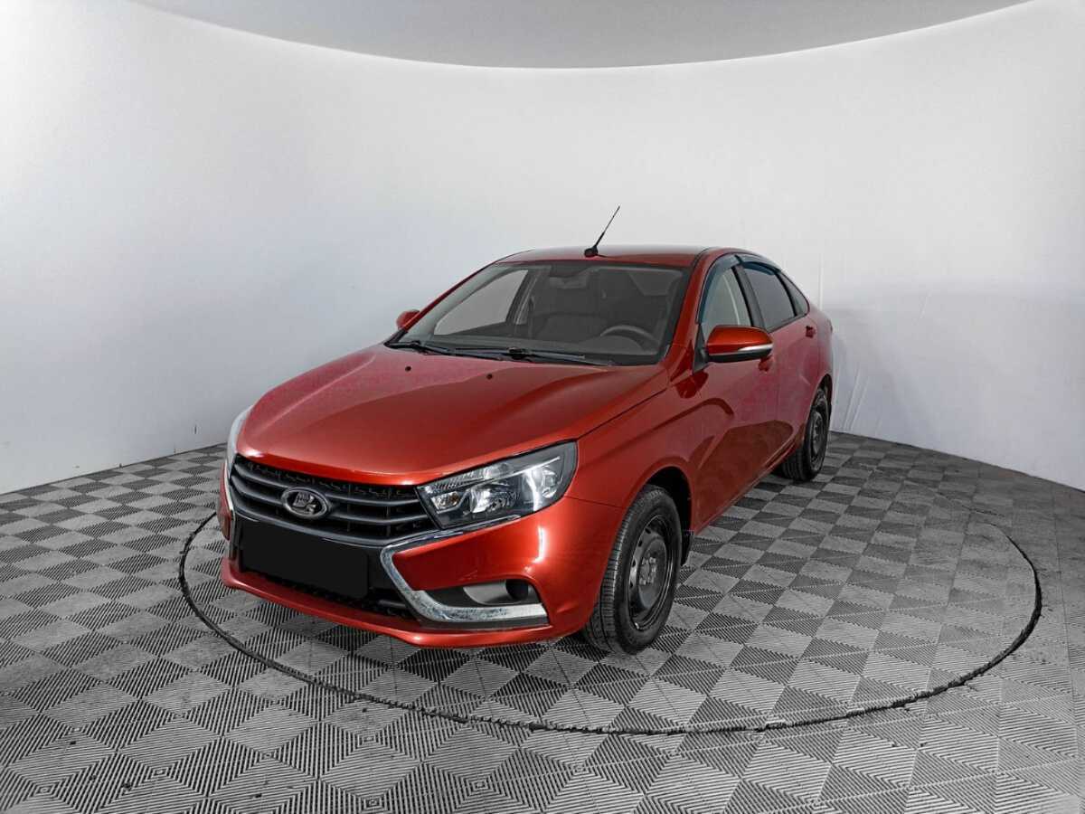 Lada (ВАЗ) Vesta с пробегом — 2017 год. Посмотреть фото