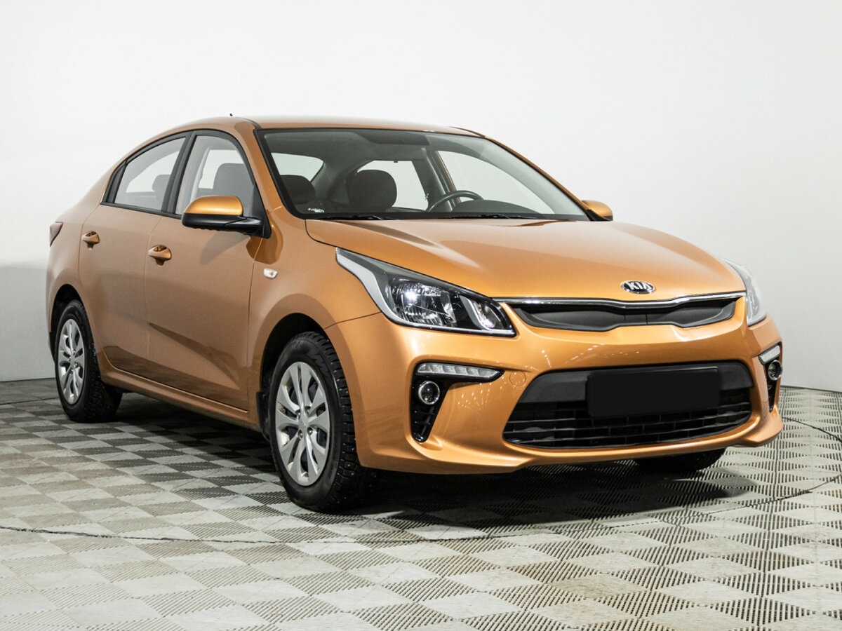 Kia Rio с пробегом — 2017 год. Фото: #2