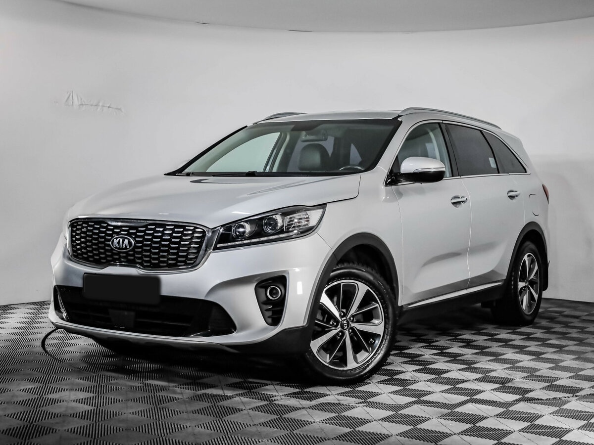 Kia Sorento с пробегом — 2018 год. Фото: #0