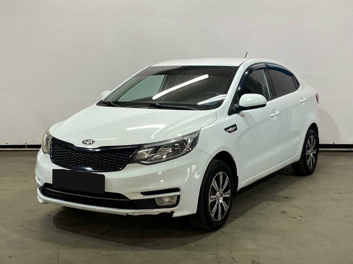 Kia Rio с пробегом — 2015 год. Посмотреть фото