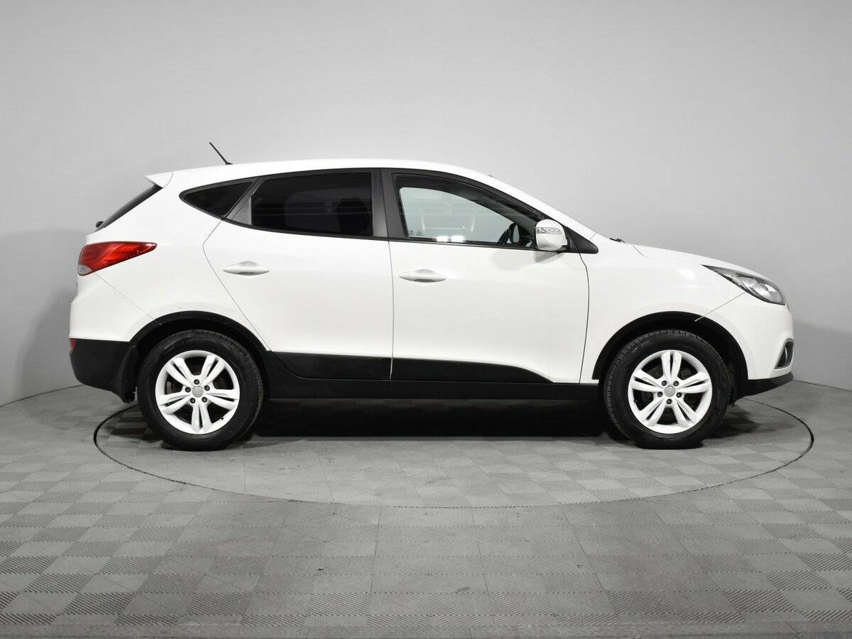 Hyundai ix35 с пробегом — 2013 год. Фото: #3