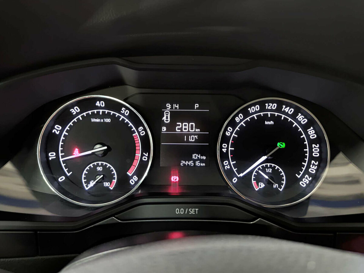 Skoda Superb с пробегом — 2016 год. Фото: #11
