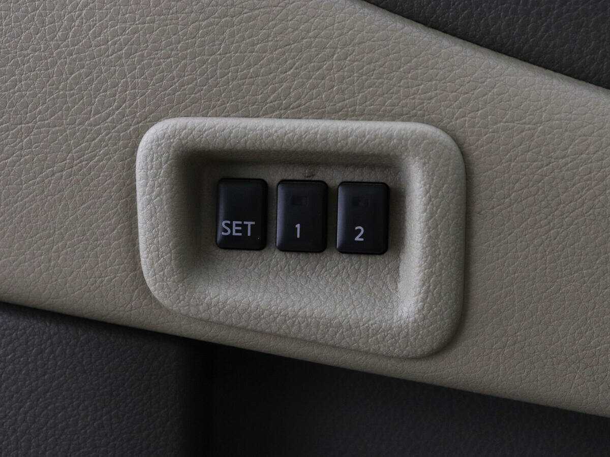 Nissan Murano с пробегом — 2012 год. Фото: #12