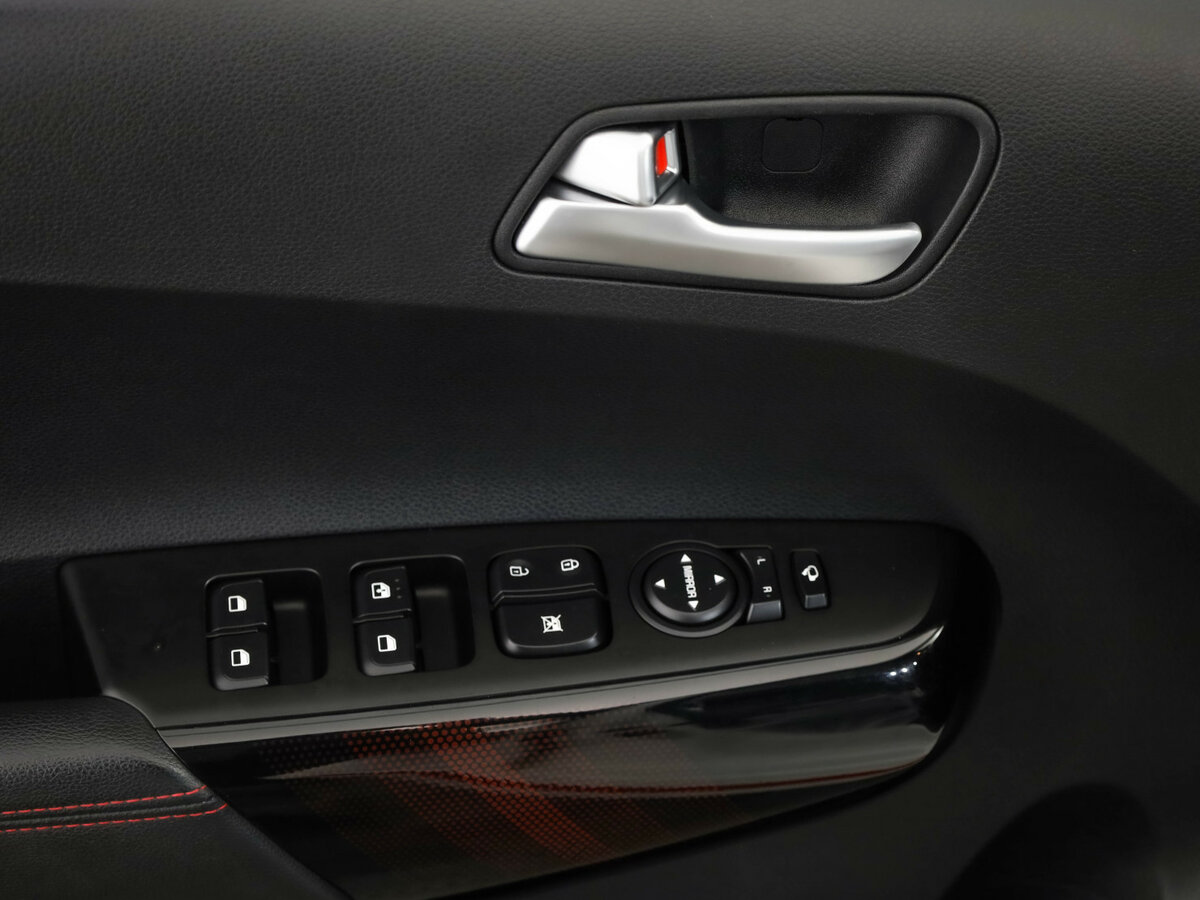 Kia Picanto с пробегом — 2021 год. Фото: #19