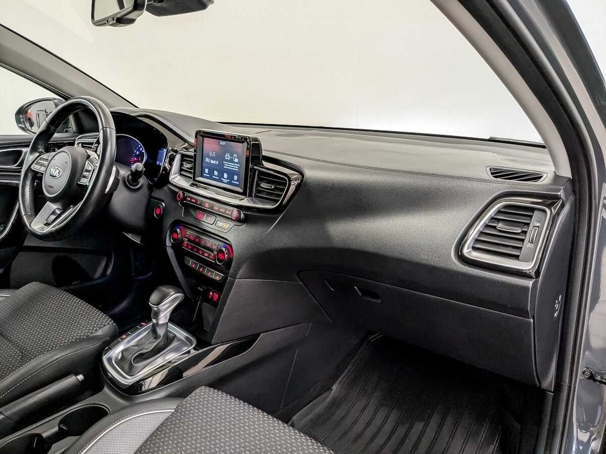 Kia Ceed с пробегом — 2019 год. Фото: #10