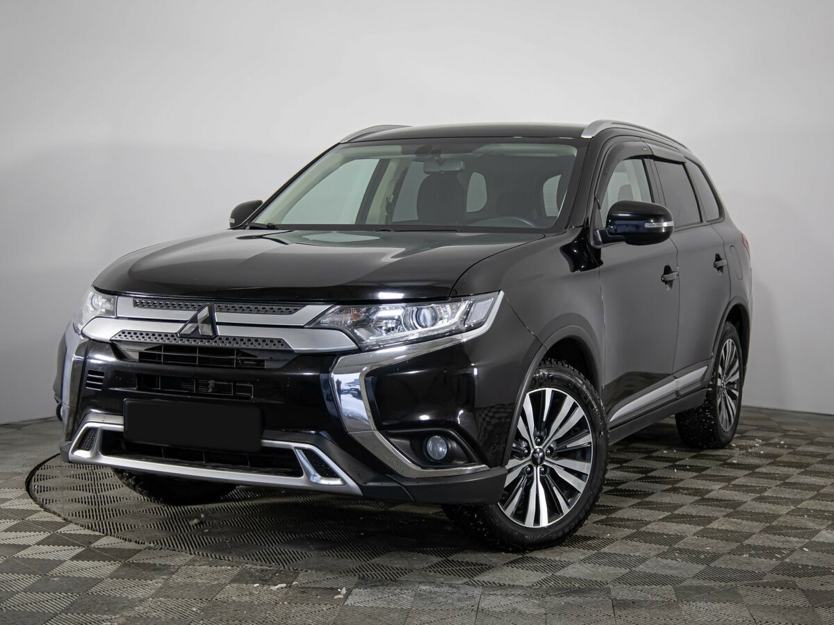 Mitsubishi Outlander с пробегом — 2020 год. Фото: #0
